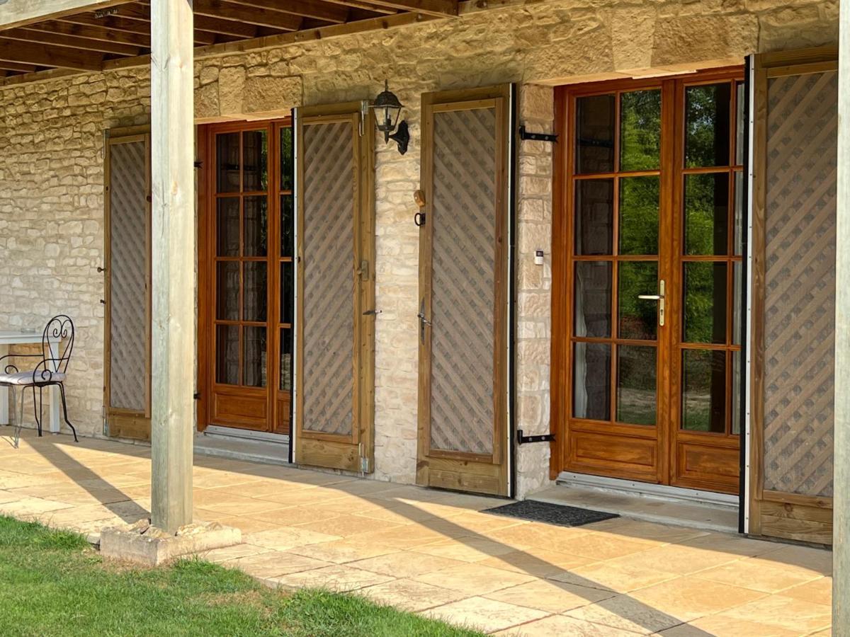 Lake Noble Saint-Germain-l'Aiguiller Exterior photo